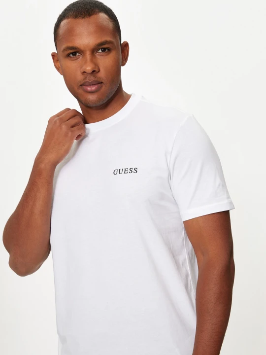 guess-t-shirt-u4bm03-kcam1-bialy-regular-fit-0000304802331 (2).webp